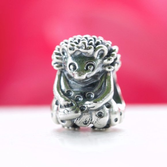 PANDORA Miss Hedgehog Silver Charm 791179 Retired - Picture 2 of 5